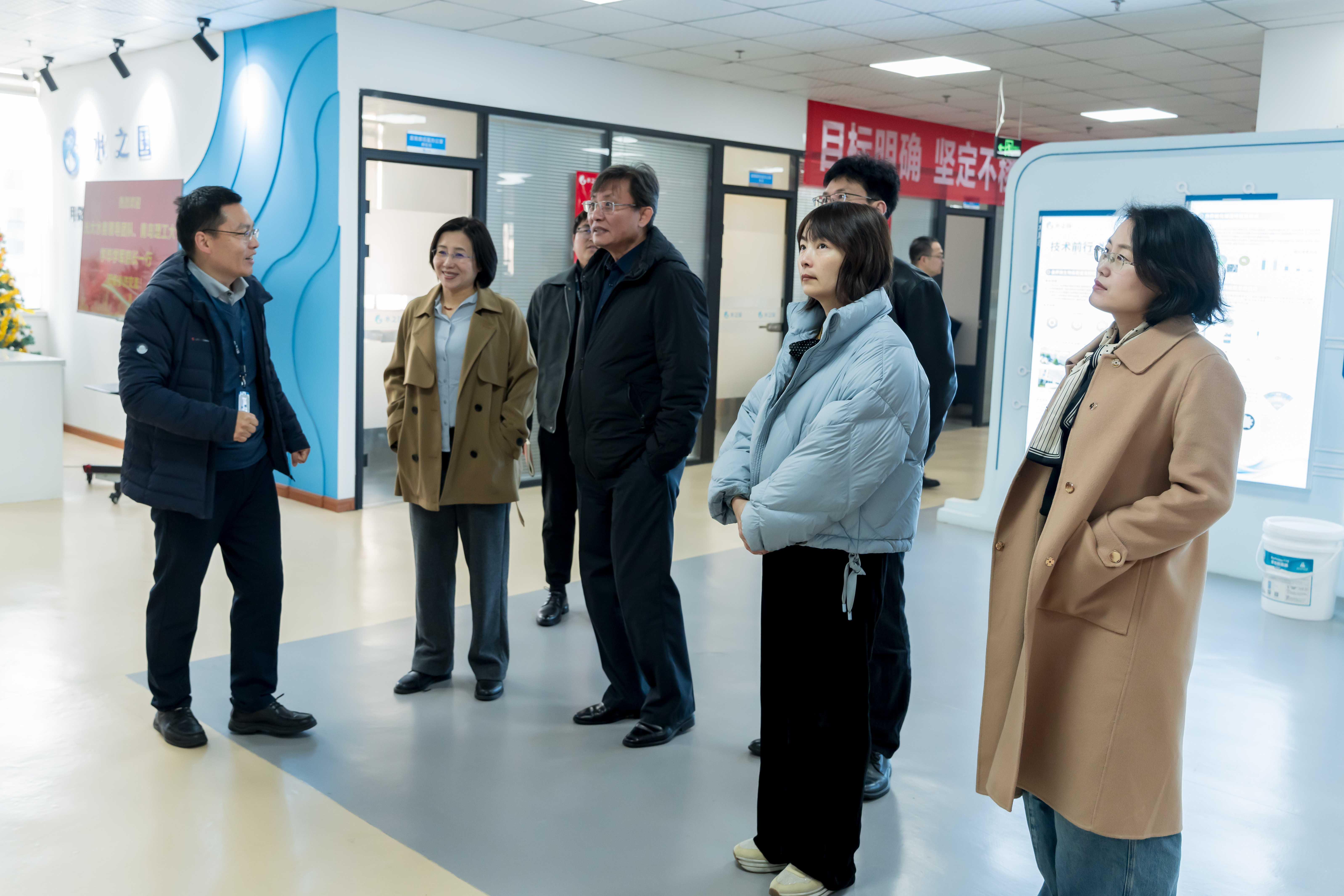 深入污水科技前沿，青岛理工&光大水务莅临PG国际参观交流！